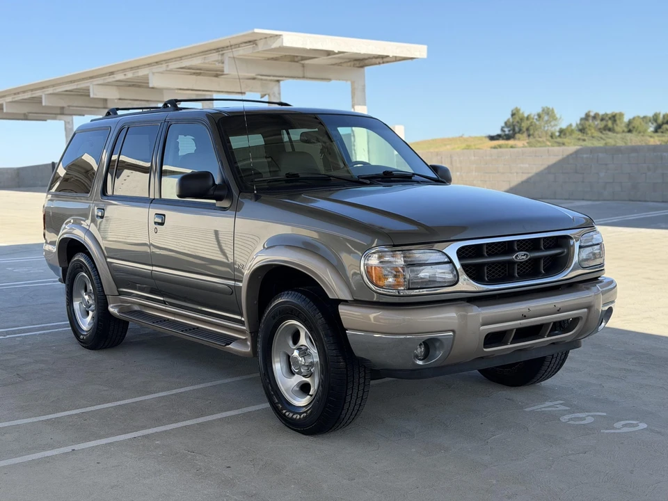 2001 Ford Explorer 2nd Gen - Image 30 of 31