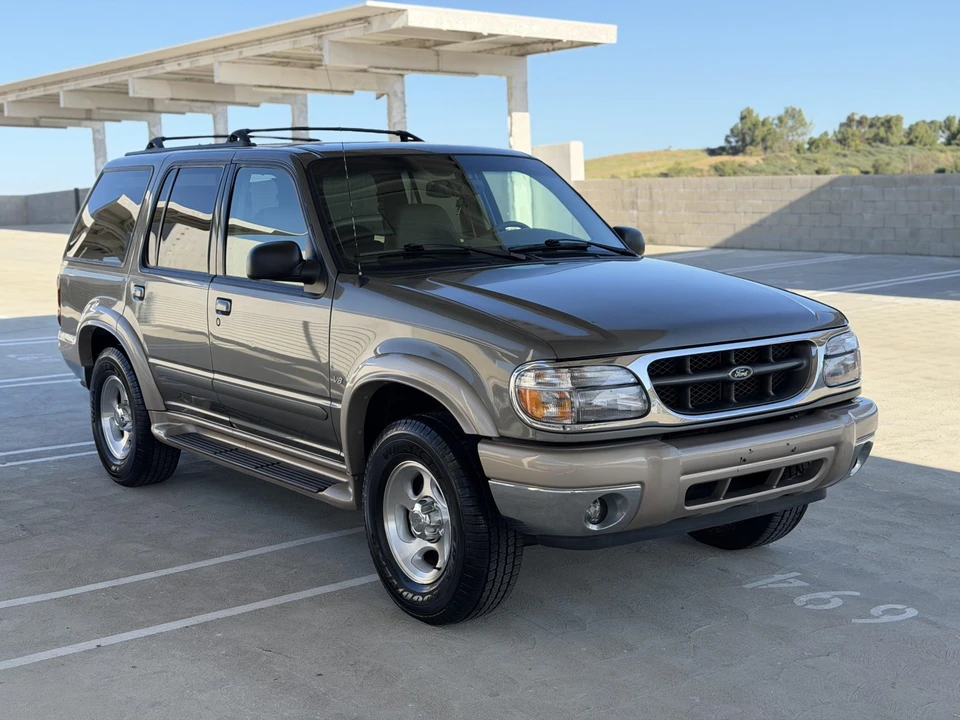 2001 Ford Explorer 2nd Gen - Image 29 of 31