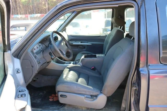 2001 Ford Explorer 2nd Gen - Image 9 of 12