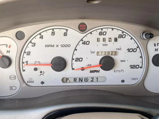 2001 Ford Explorer 2nd Gen - Image 10 of 12