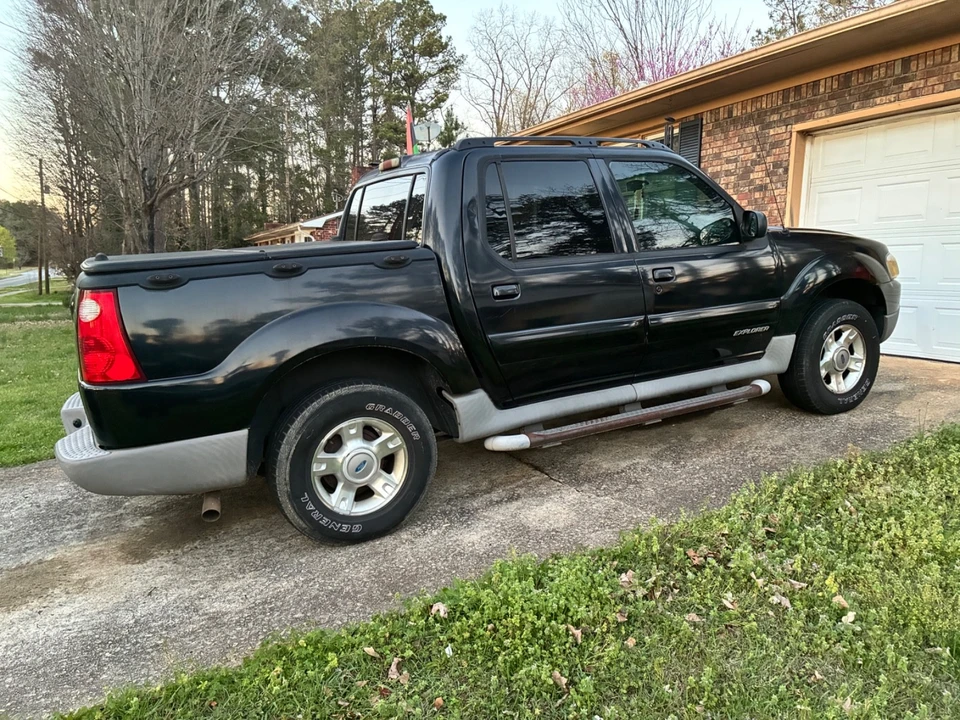2001 Ford Explorer Sport Trac - Image 2 of 20