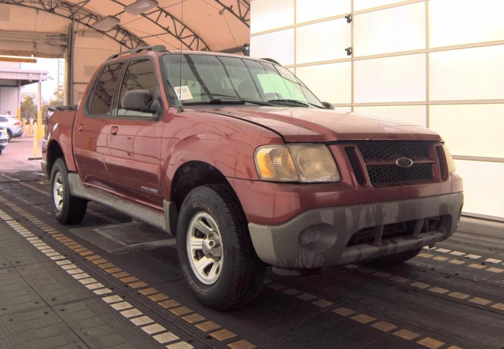 2001 Ford Explorer Sport Trac - Image 3 of 12
