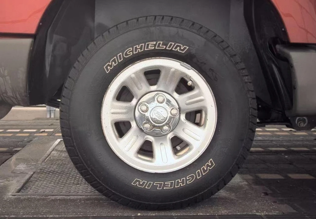 2001 Ford Explorer Sport Trac - Image 8 of 12
