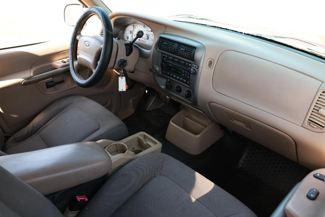 2001 Ford Explorer Sport Trac - Image 18 of 21