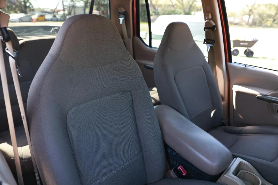 2001 Ford Explorer Sport Trac - Image 14 of 21