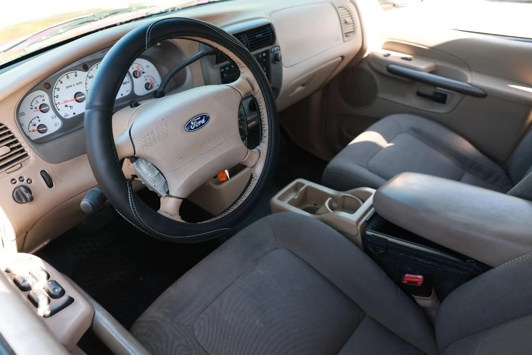 2001 Ford Explorer Sport Trac - Image 4 of 21