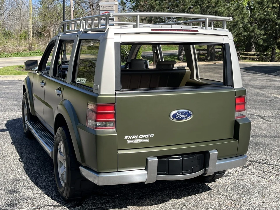 2001 Ford Explorer 2nd Gen - Image 9 of 31
