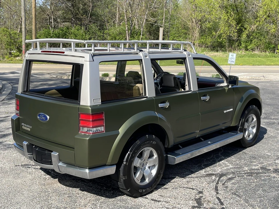 2001 Ford Explorer 2nd Gen - Image 16 of 31