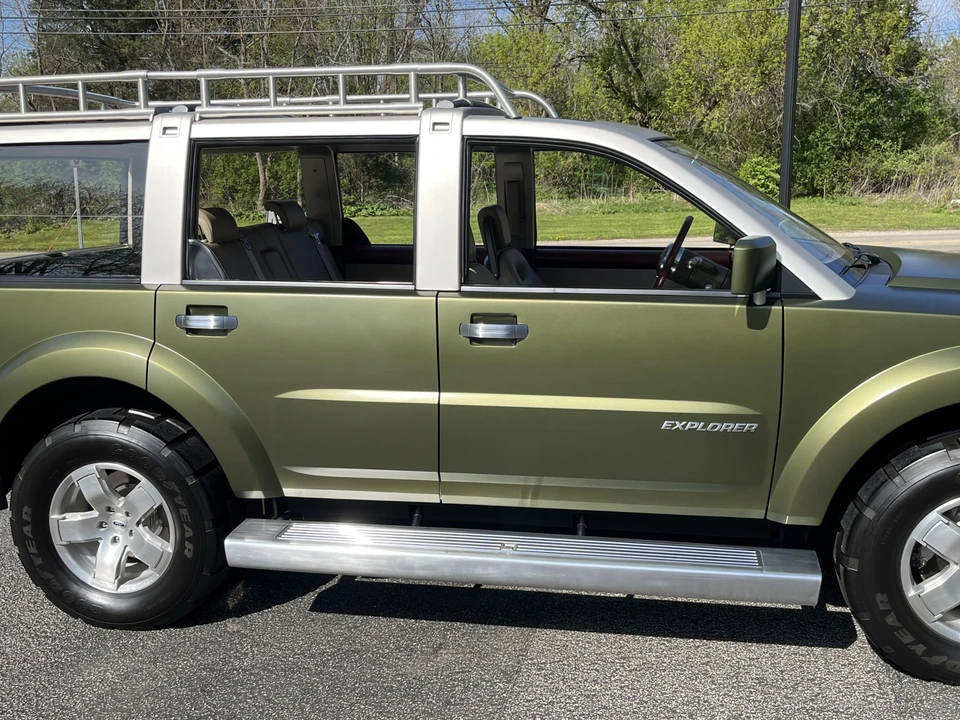 2001 Ford Explorer 2nd Gen - Image 30 of 31