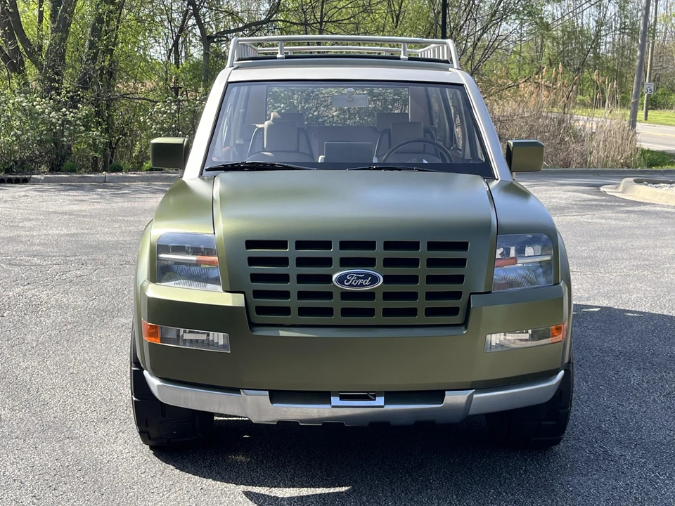 2001 Ford Explorer 2nd Gen - Image 28 of 31