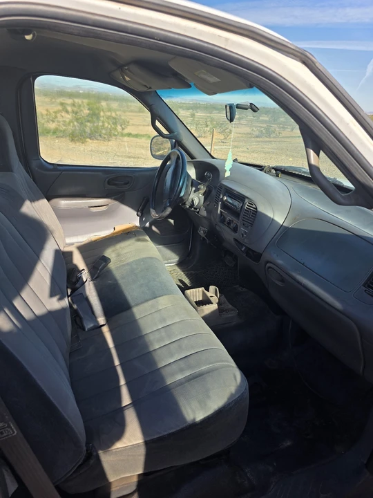 2001 Ford F-150 10th Gen - Image 9 of 18