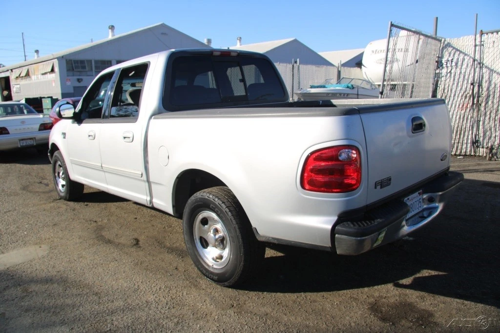2001 Ford F-150 10th Gen - Image 4 of 21
