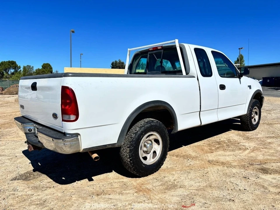 2001 Ford F-150 10th Gen - Image 4 of 12