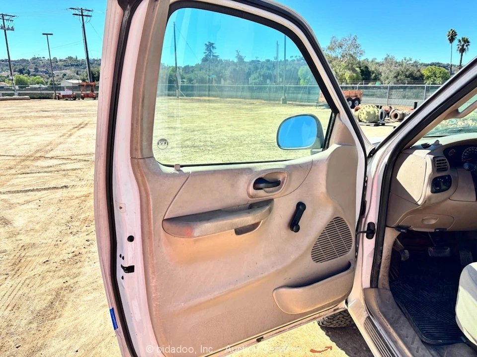 2001 Ford F-150 10th Gen - Image 11 of 12