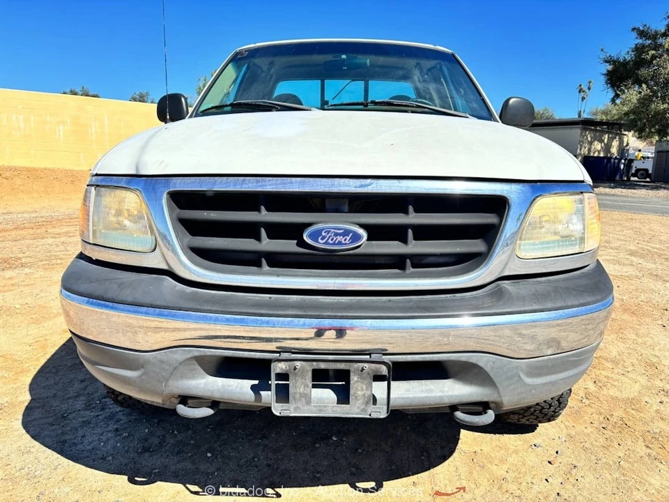 2001 Ford F-150 10th Gen - Image 7 of 12