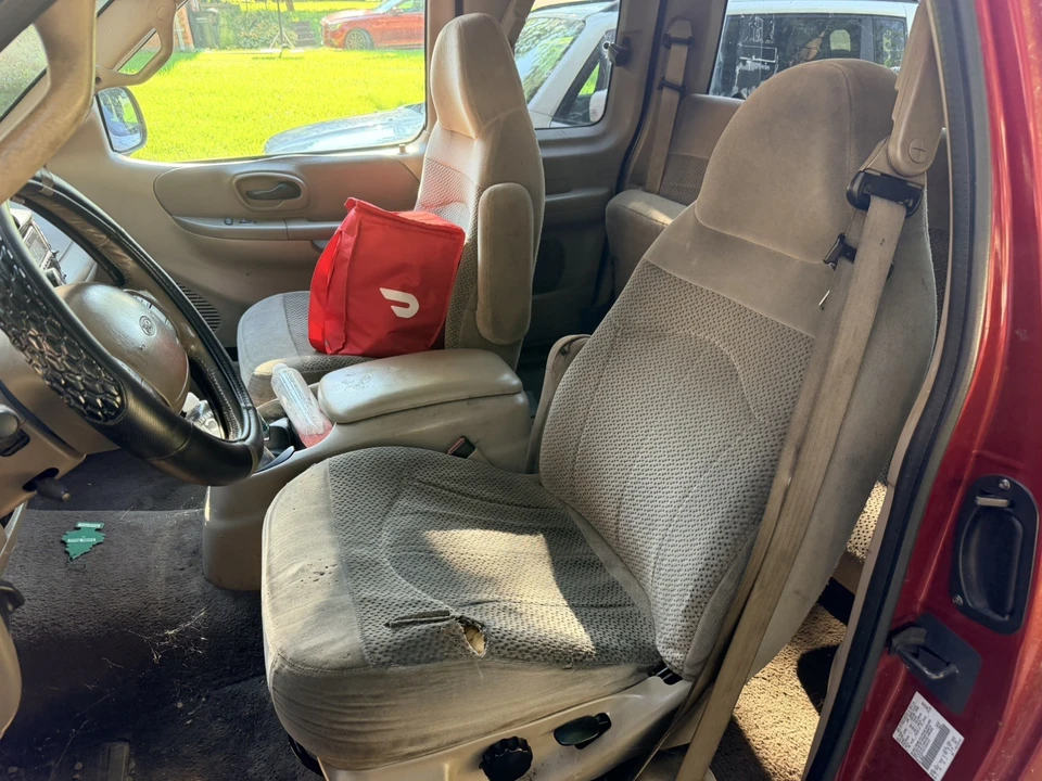 2001 Ford F-150 10th Gen - Image 2 of 2