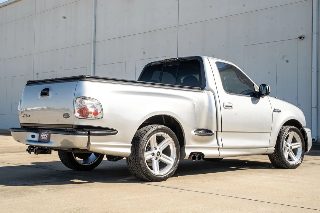 2001 Ford F-150 10th Gen - Image 14 of 31
