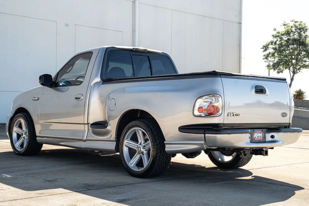 2001 Ford F-150 10th Gen - Image 5 of 31