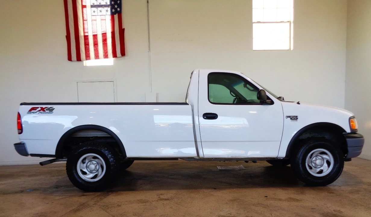 2001 Ford F-150 10th Gen - Image 7 of 20