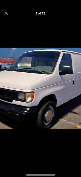 2001 Ford Econoline Van - Image 2 of 7