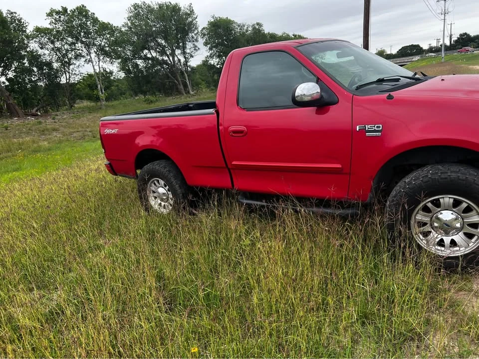 2001 Ford F-150 10th Gen - Image 2 of 5
