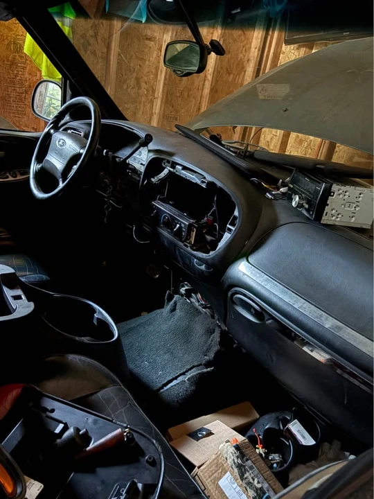 2001 Ford F-150 10th Gen - Image 7 of 18