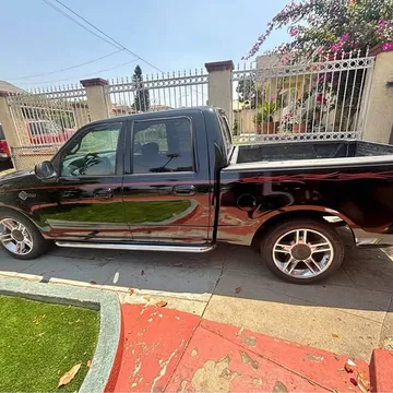 2001 Ford F-150 Harley Davidson