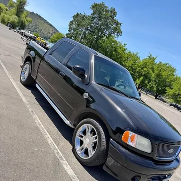 2001 Ford F-150 Harley Davidson