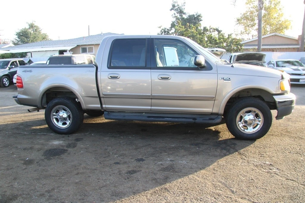 2001 Ford F-150 10th Gen - Image 3 of 21