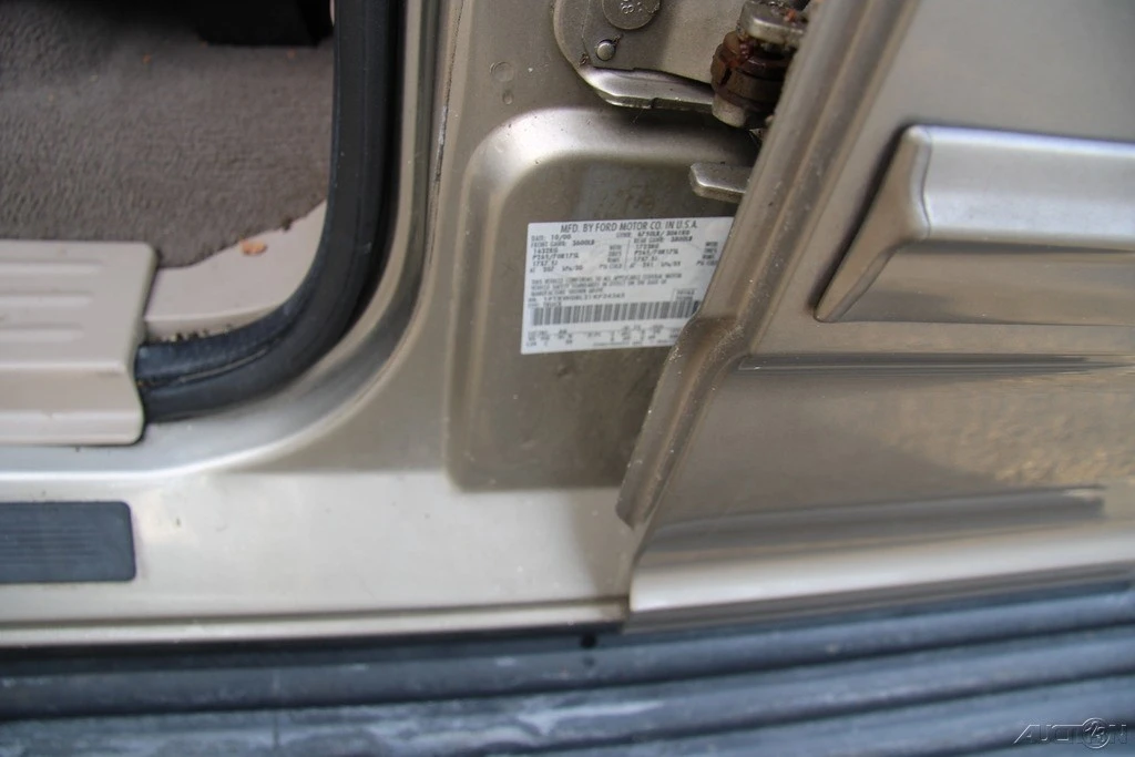 2001 Ford F-150 10th Gen - Image 10 of 21