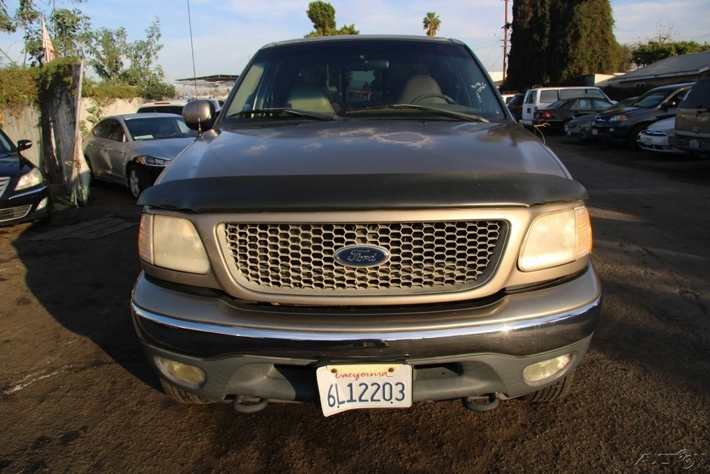 2001 Ford F-150 10th Gen - Image 9 of 21