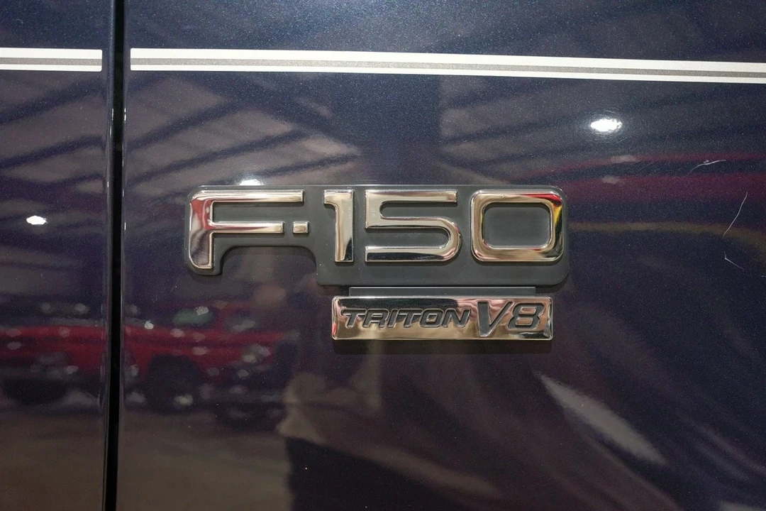 2001 Ford F-150 10th Gen - Image 29 of 31
