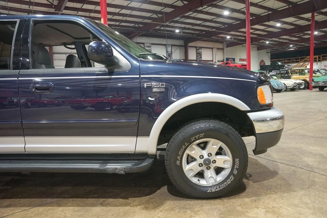 2001 Ford F-150 10th Gen - Image 11 of 21