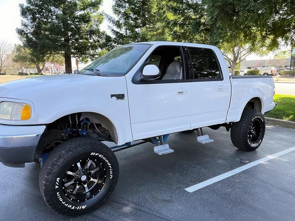 2001 Ford F-150 10th Gen - Image 4 of 18