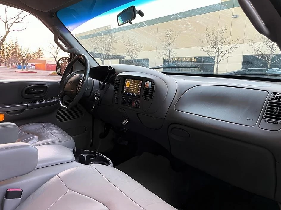 2001 Ford F-150 10th Gen - Image 12 of 18