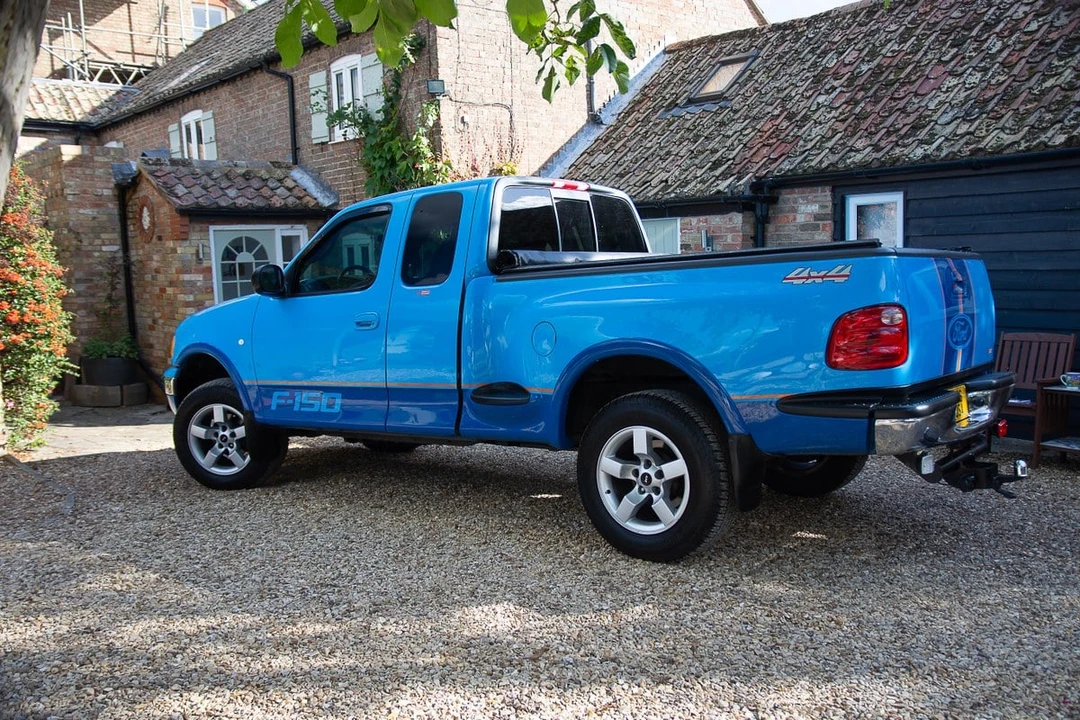 2001 Ford F-150 10th Gen - Image 5 of 30