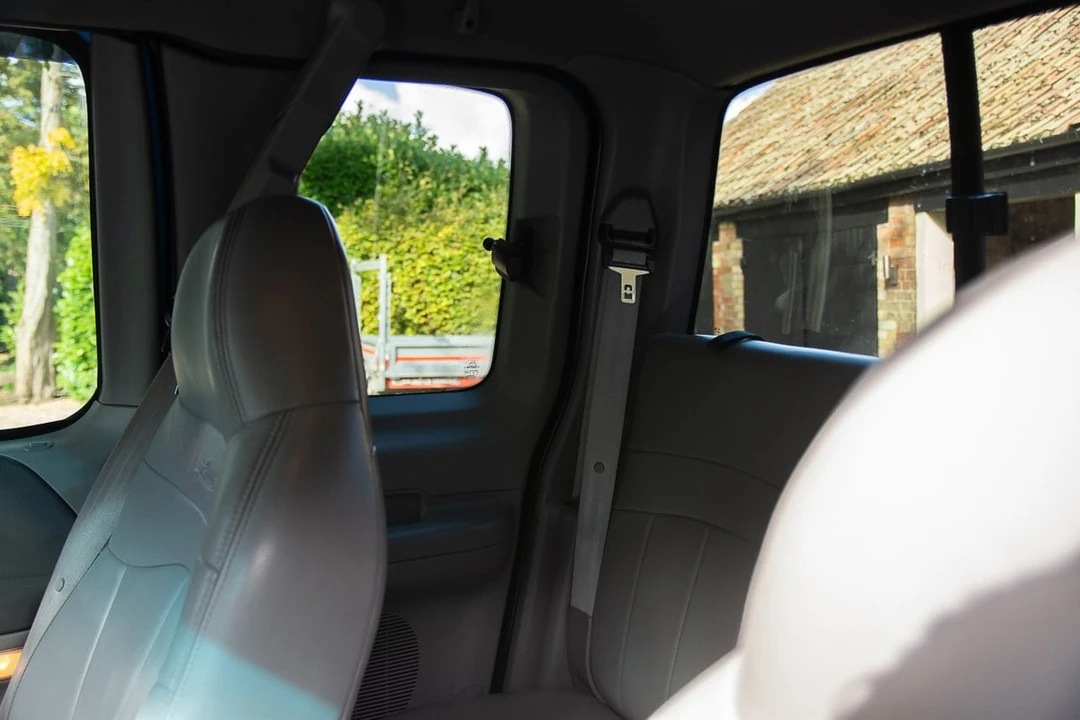 2001 Ford F-150 10th Gen - Image 28 of 30