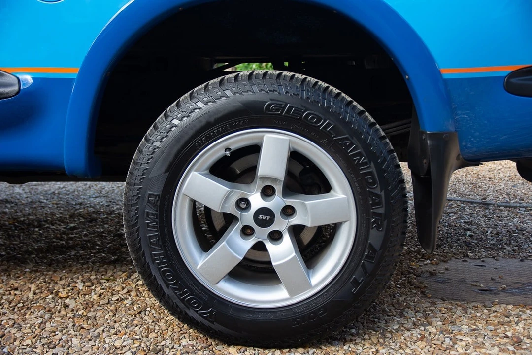 2001 Ford F-150 10th Gen - Image 12 of 30