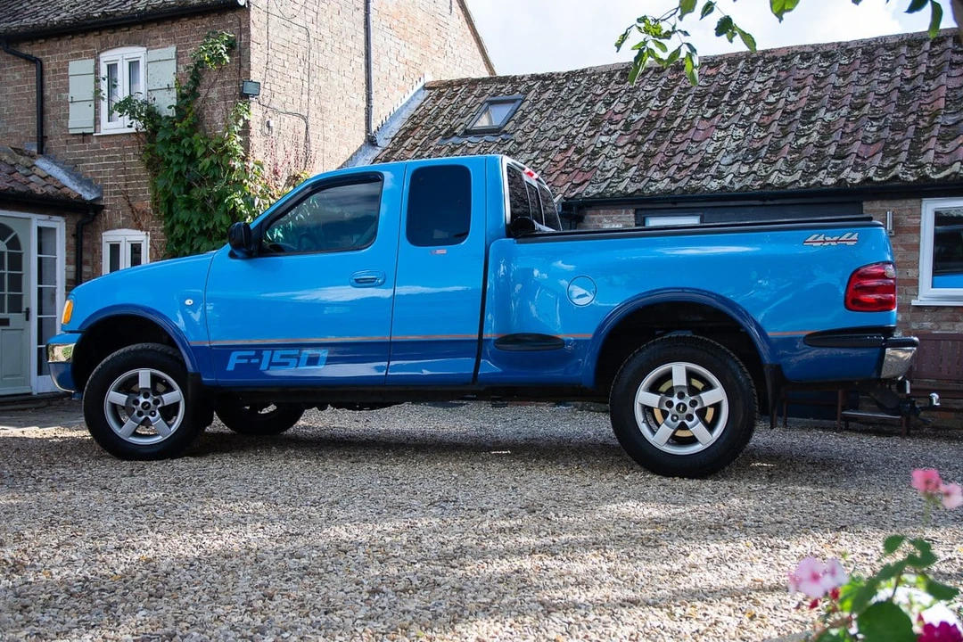 2001 Ford F-150 10th Gen - Image 4 of 30