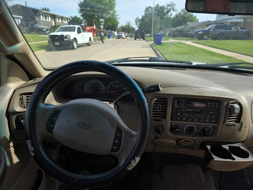 2001 Ford F-150 10th Gen - Image 12 of 20