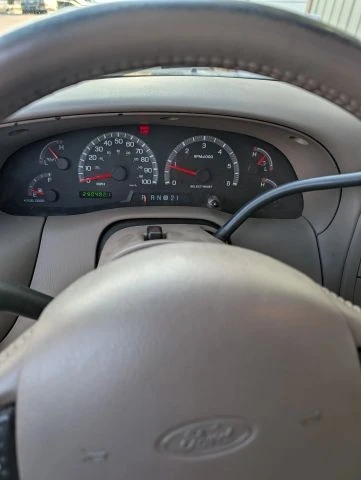 2001 Ford F-150 10th Gen - Image 21 of 31