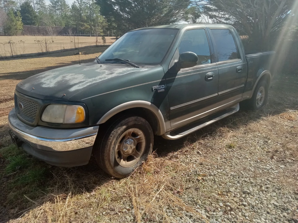 2001 Ford F-150 10th Gen - Image 16 of 19