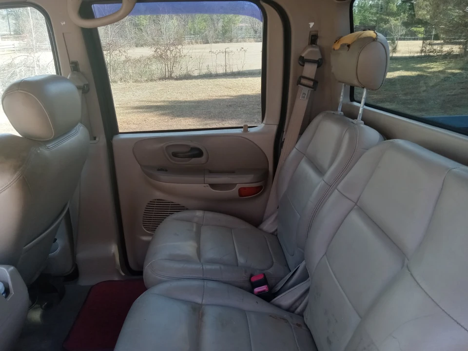 2001 Ford F-150 10th Gen - Image 6 of 19