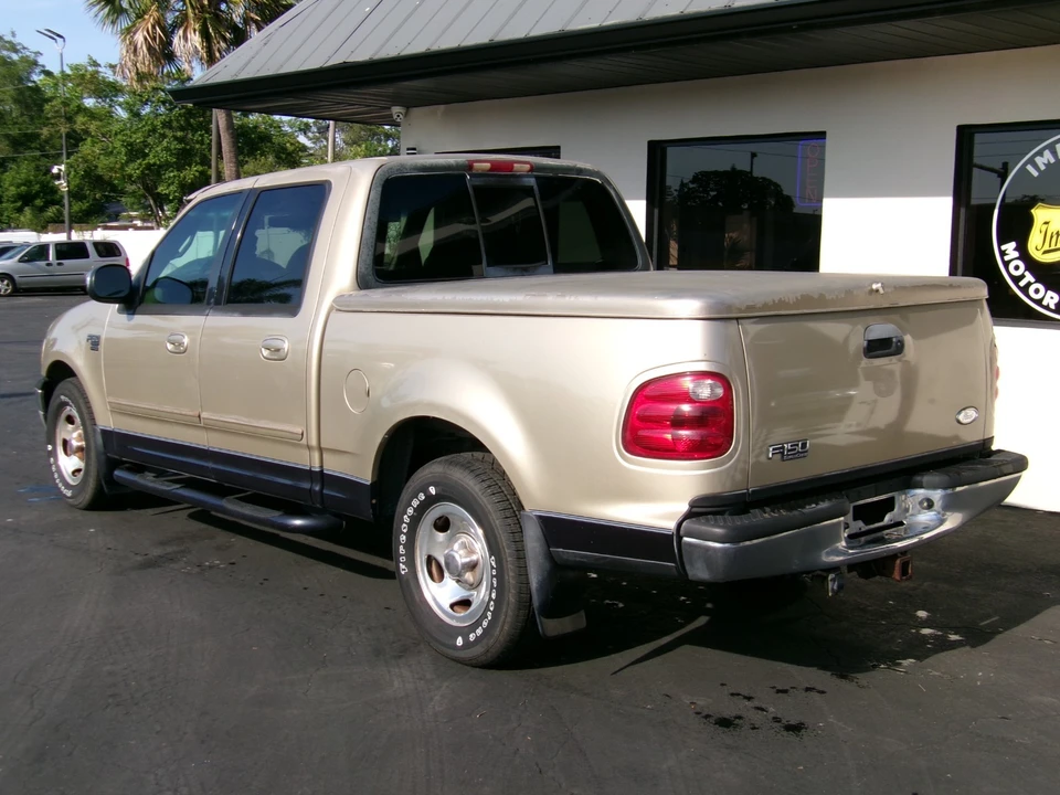 2001 Ford F-150 10th Gen - Image 7 of 31