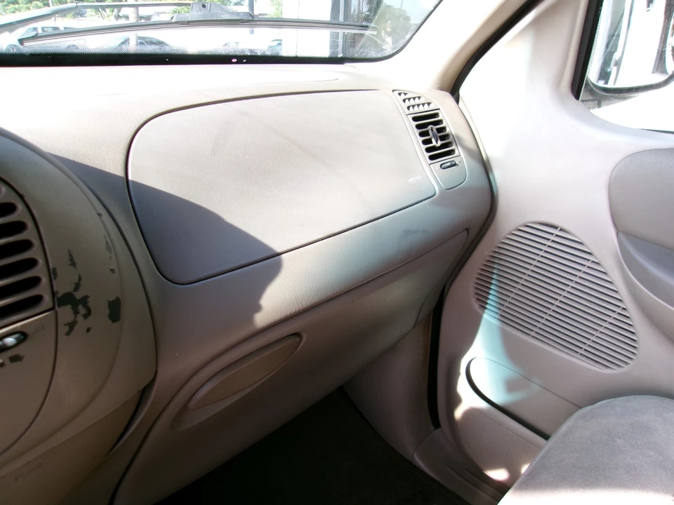 2001 Ford F-150 10th Gen - Image 23 of 31