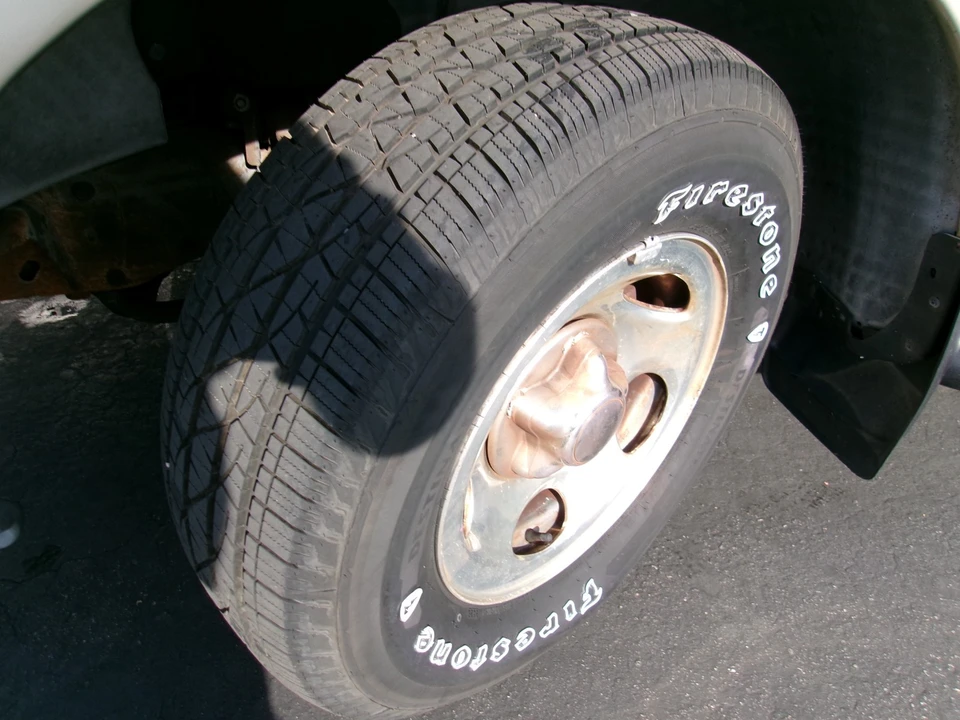 2001 Ford F-150 10th Gen - Image 9 of 31