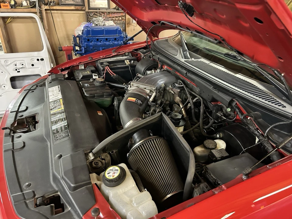 2001 Ford F-150 SVT Lightning 10th Gen - Image 22 of 22