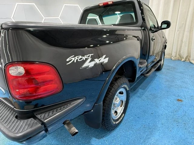 2001 Ford F-150 10th Gen - Image 7 of 31