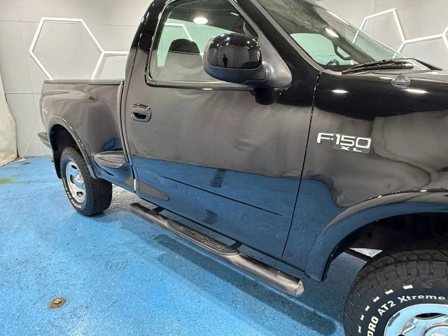 2001 Ford F-150 10th Gen - Image 9 of 31
