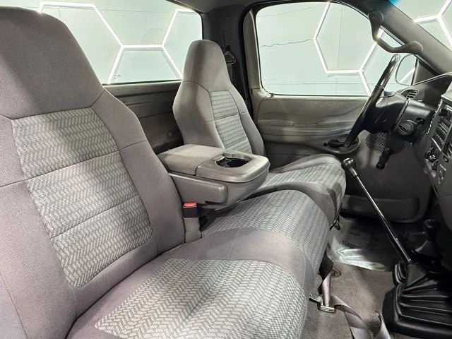 2001 Ford F-150 10th Gen - Image 19 of 31